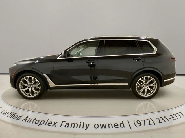 2025 BMW X7 xDrive40i