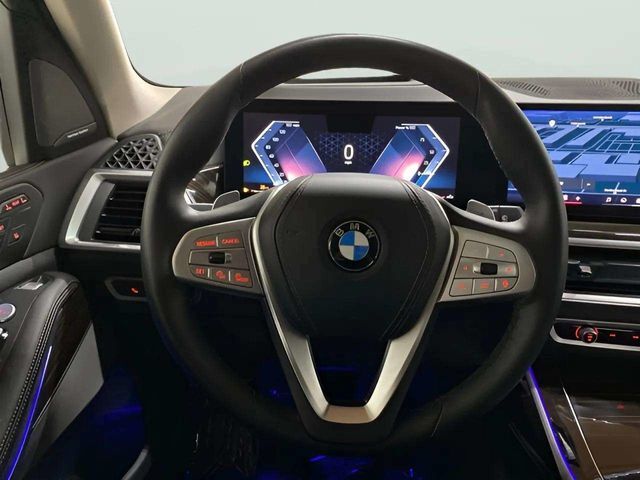 2025 BMW X7 40i - Photo 12