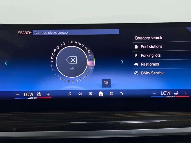 2025 BMW X7 40i - Photo 75