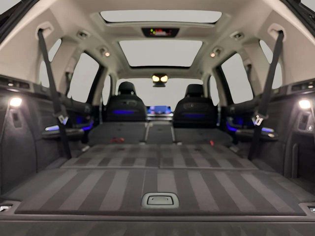 2025 BMW X7 40i - Photo 62