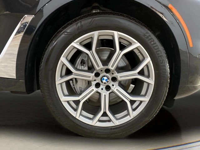 2025 BMW X7 40i - Photo 105