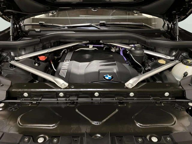 2025 BMW X7 40i - Photo 94