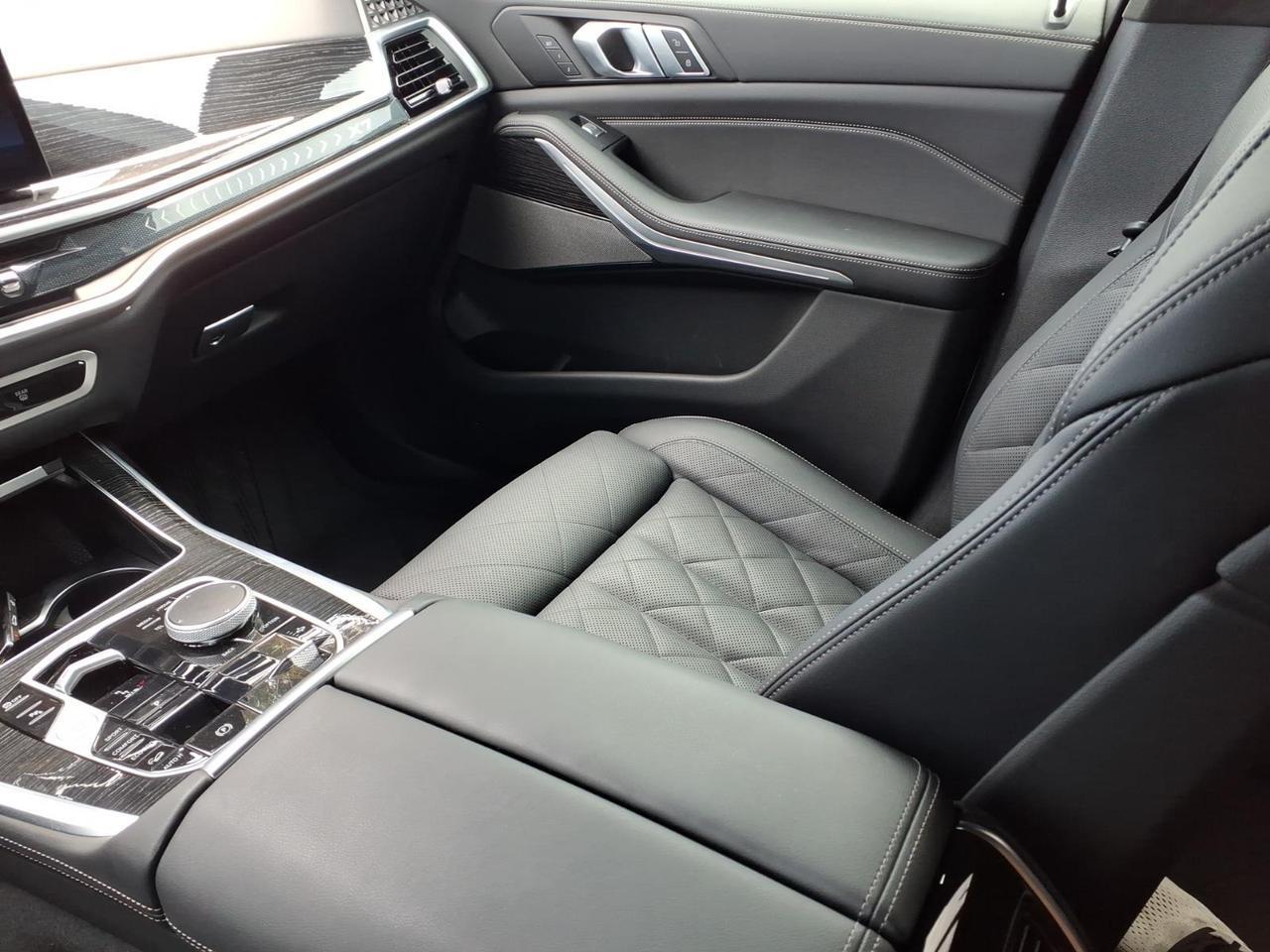 2025 BMW X7 xDrive40i Brownsville TX