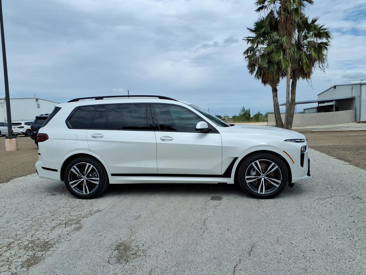 2025 BMW X7 xDrive40i Brownsville TX