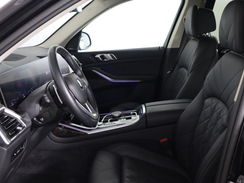 2025 BMW X7 xDrive40i Premium w/Climate Comfort/Parking Assist Maumee OH