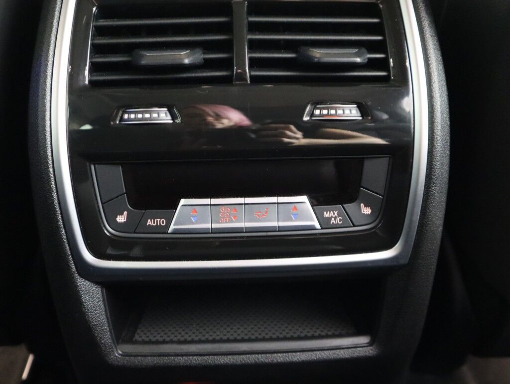 2025 BMW X7 xDrive40i Premium w/Climate Comfort/Parking Assist Maumee OH