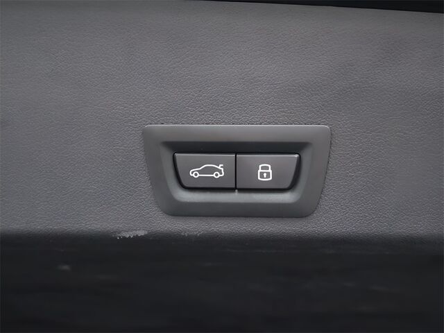 2025 BMW XM Base Oshkosh WI