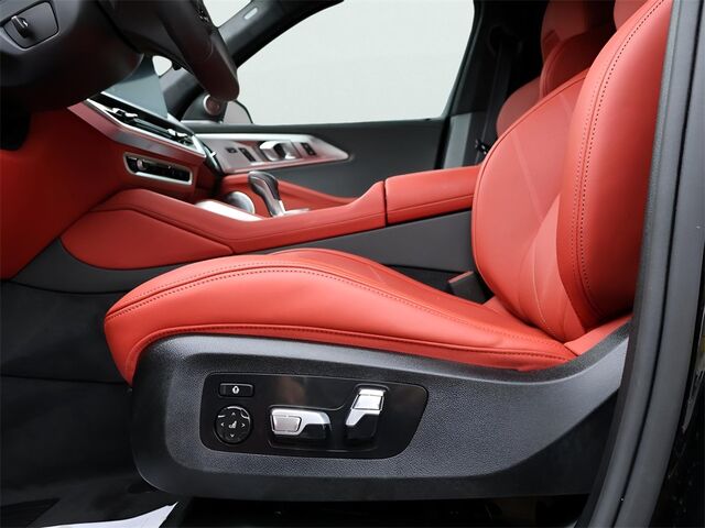 2025 BMW XM Base Oshkosh WI