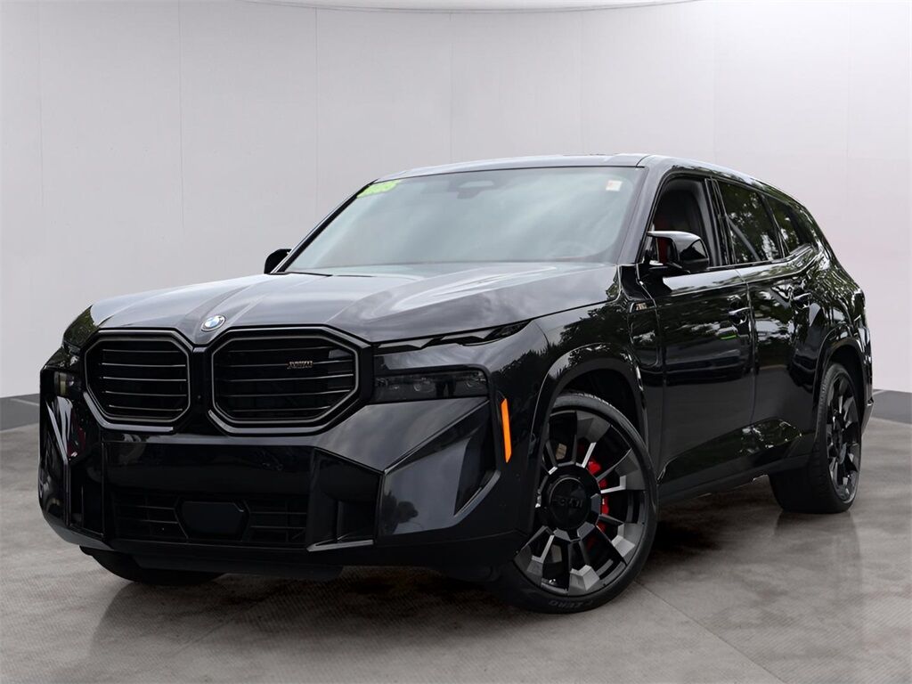 2025 BMW XM