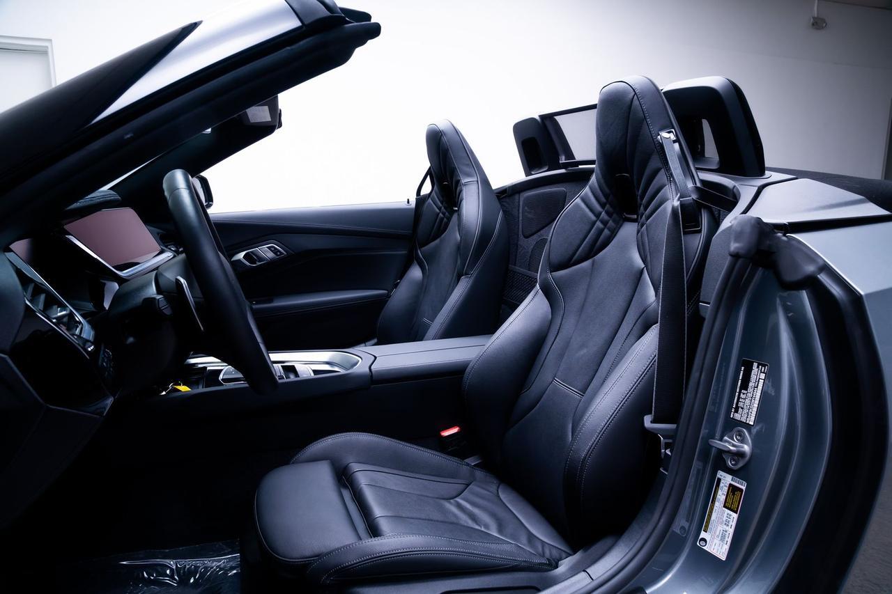 2025 BMW Z4 sDrive M40i Premium Package Driving Assist Package Portland OR