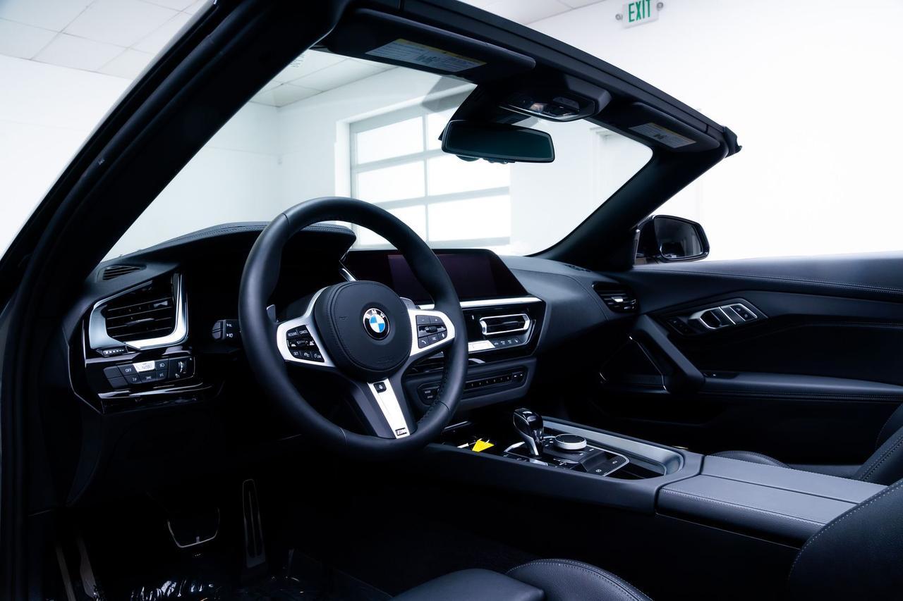 2025 BMW Z4 sDrive M40i Premium Package Driving Assist Package Portland OR