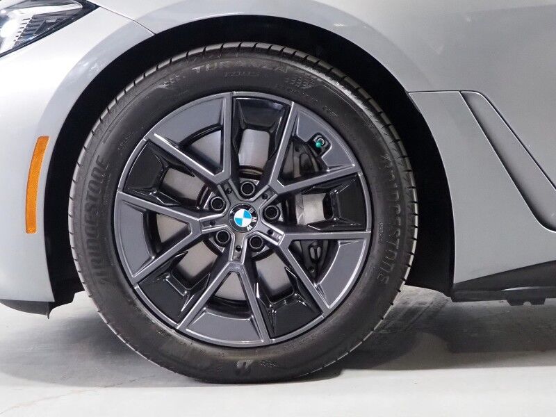 2025 BMW i4 eDrive40 Gran Coupe *NAVIGATION, CURVED DISPLAY, SAFETY ALERTS, BACKUP-CAMERA, COLOR TOUCHSCREEN, MOONROOF, HEATED SEATS/STEERING, COMFORT ACCESS, POWER LIFTGATE, WIRELESS CHARGING, ANDROID & APPLE Round Rock TX