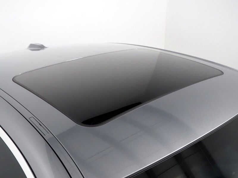 2025 BMW i4 eDrive40 Gran Coupe *NAVIGATION, CURVED DISPLAY, SAFETY ALERTS, BACKUP-CAMERA, COLOR TOUCHSCREEN, MOONROOF, HEATED SEATS/STEERING, COMFORT ACCESS, POWER LIFTGATE, WIRELESS CHARGING, ANDROID & APPLE Round Rock TX