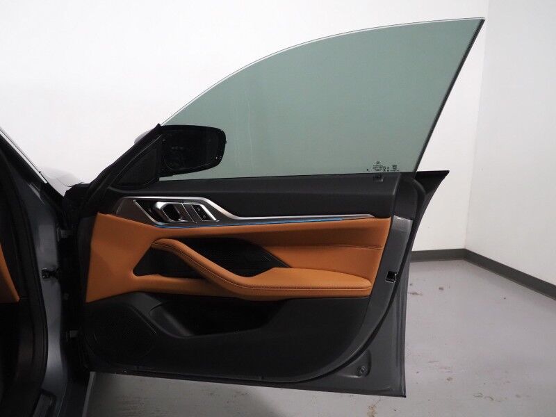 2025 BMW i4 eDrive40 Gran Coupe *NAVIGATION, CURVED DISPLAY, SAFETY ALERTS, BACKUP-CAMERA, COLOR TOUCHSCREEN, MOONROOF, HEATED SEATS/STEERING, COMFORT ACCESS, POWER LIFTGATE, WIRELESS CHARGING, ANDROID & APPLE Round Rock TX