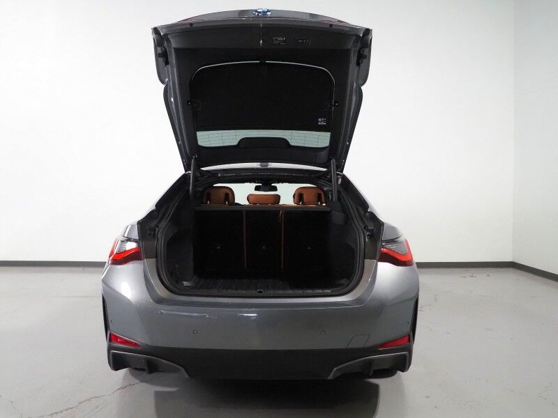 2025 BMW i4 eDrive40 Gran Coupe *NAVIGATION, CURVED DISPLAY, SAFETY ALERTS, BACKUP-CAMERA, COLOR TOUCHSCREEN, MOONROOF, HEATED SEATS/STEERING, COMFORT ACCESS, POWER LIFTGATE, WIRELESS CHARGING, ANDROID & APPLE Round Rock TX