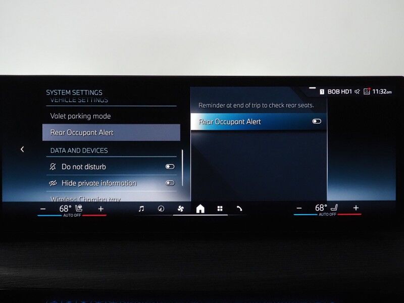 2025 BMW i4 eDrive40 Gran Coupe *NAVIGATION, CURVED DISPLAY, SAFETY ALERTS, BACKUP-CAMERA, COLOR TOUCHSCREEN, MOONROOF, HEATED SEATS/STEERING, COMFORT ACCESS, POWER LIFTGATE, WIRELESS CHARGING, ANDROID & APPLE Round Rock TX