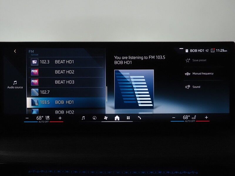 2025 BMW i4 eDrive40 Gran Coupe *NAVIGATION, CURVED DISPLAY, SAFETY ALERTS, BACKUP-CAMERA, COLOR TOUCHSCREEN, MOONROOF, HEATED SEATS/STEERING, COMFORT ACCESS, POWER LIFTGATE, WIRELESS CHARGING, ANDROID & APPLE Round Rock TX