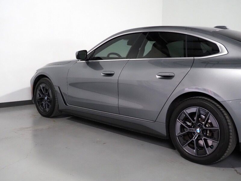 2025 BMW i4 eDrive40 Gran Coupe *NAVIGATION, CURVED DISPLAY, SAFETY ALERTS, BACKUP-CAMERA, COLOR TOUCHSCREEN, MOONROOF, HEATED SEATS/STEERING, COMFORT ACCESS, POWER LIFTGATE, WIRELESS CHARGING, ANDROID & APPLE Round Rock TX