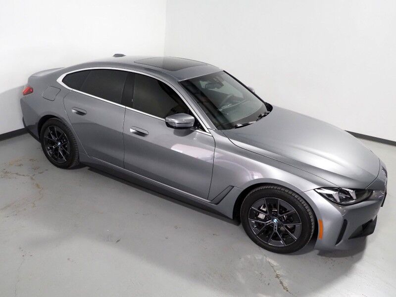 2025 BMW i4 eDrive40 Gran Coupe *NAVIGATION, CURVED DISPLAY, SAFETY ALERTS, BACKUP-CAMERA, COLOR TOUCHSCREEN, MOONROOF, HEATED SEATS/STEERING, COMFORT ACCESS, POWER LIFTGATE, WIRELESS CHARGING, ANDROID & APPLE Round Rock TX