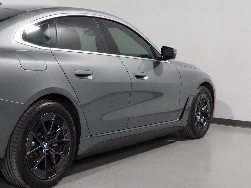 2025 BMW i4 eDrive40 Gran Coupe *NAVIGATION, CURVED DISPLAY, SAFETY ALERTS, BACKUP-CAMERA, COLOR TOUCHSCREEN, MOONROOF, HEATED SEATS/STEERING, COMFORT ACCESS, POWER LIFTGATE, WIRELESS CHARGING, ANDROID & APPLE Round Rock TX