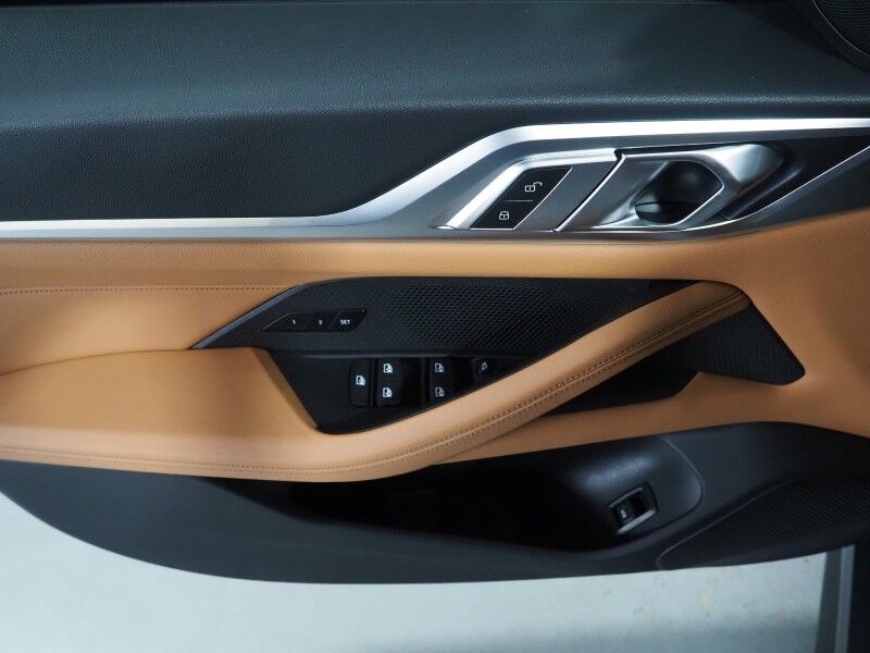 2025 BMW i4 eDrive40 Gran Coupe *NAVIGATION, CURVED DISPLAY, SAFETY ALERTS, BACKUP-CAMERA, COLOR TOUCHSCREEN, MOONROOF, HEATED SEATS/STEERING, COMFORT ACCESS, POWER LIFTGATE, WIRELESS CHARGING, ANDROID & APPLE Round Rock TX