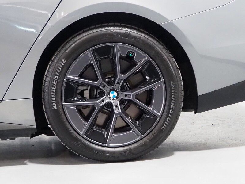 2025 BMW i4 eDrive40 Gran Coupe *NAVIGATION, CURVED DISPLAY, SAFETY ALERTS, BACKUP-CAMERA, COLOR TOUCHSCREEN, MOONROOF, HEATED SEATS/STEERING, COMFORT ACCESS, POWER LIFTGATE, WIRELESS CHARGING, ANDROID & APPLE Round Rock TX