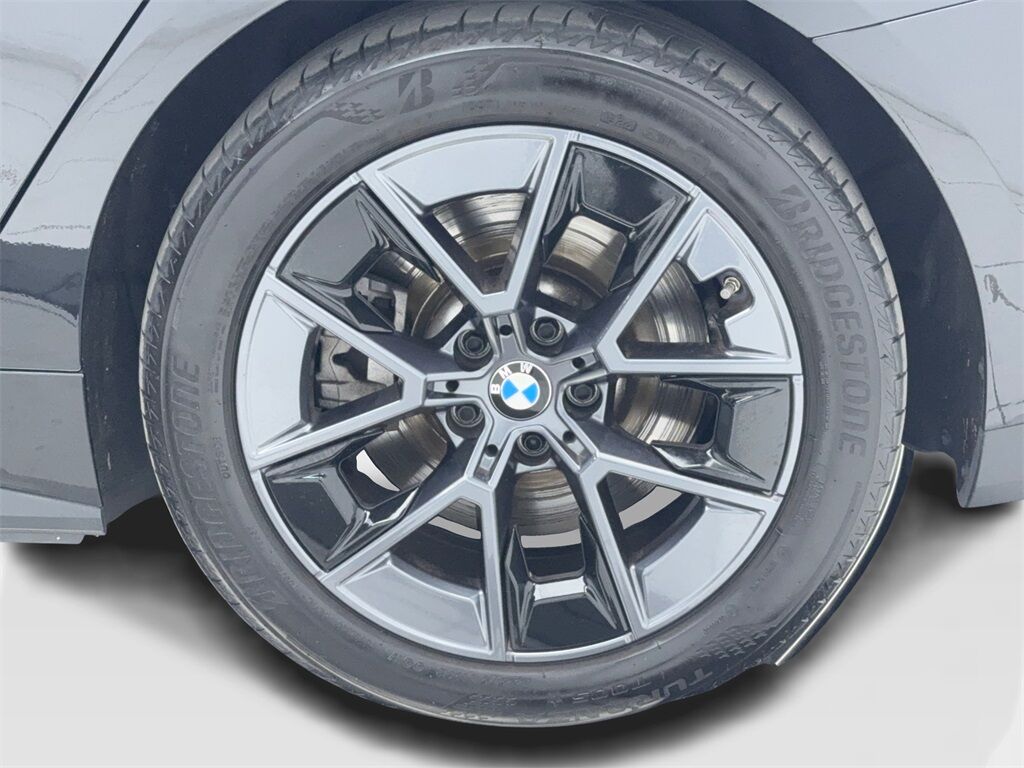 2025 BMW i4 eDrive40 NAV,CAM,SUNROOF,HTD STS,BLIND SPOT Plano TX