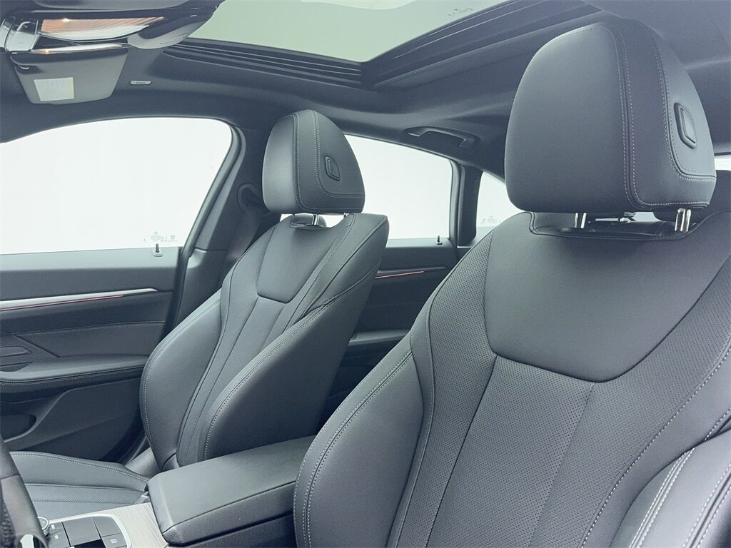 2025 BMW i4 eDrive40 NAV,CAM,SUNROOF,HTD STS,BLIND SPOT Plano TX