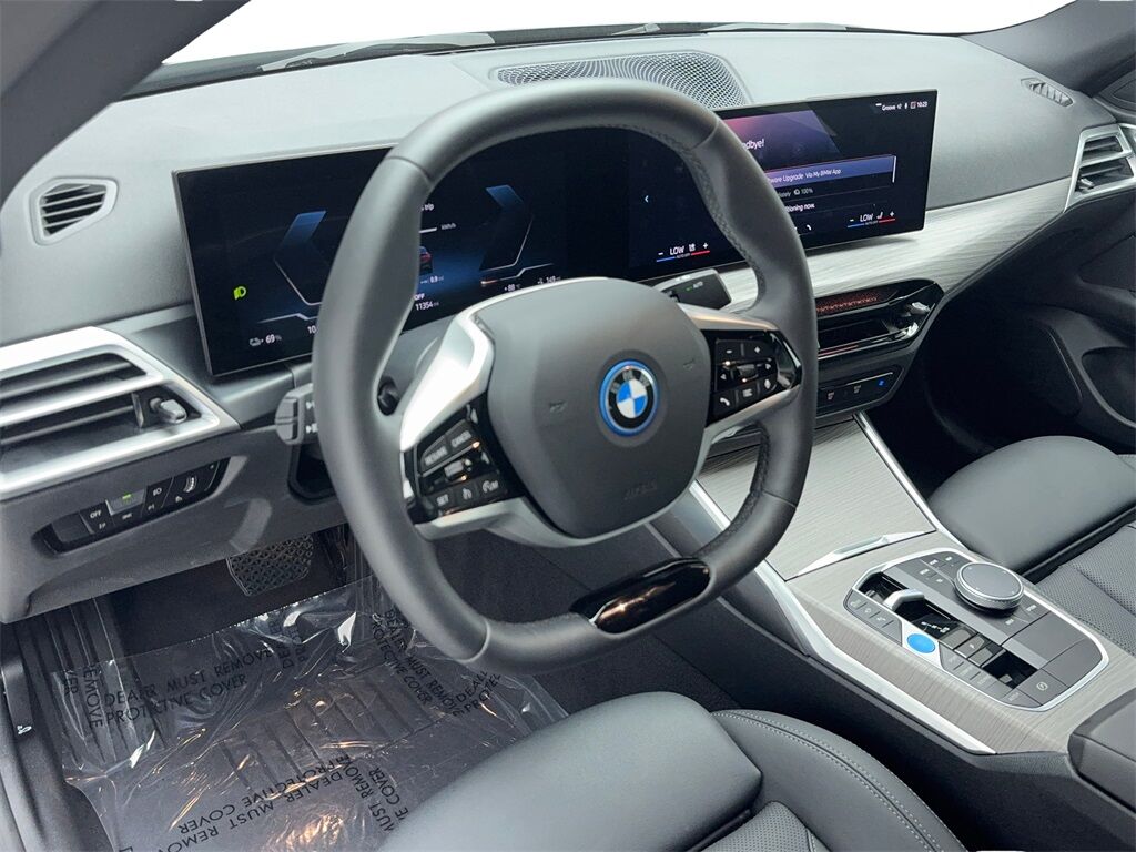 2025 BMW i4 eDrive40 NAV,CAM,SUNROOF,HTD STS,BLIND SPOT Plano TX