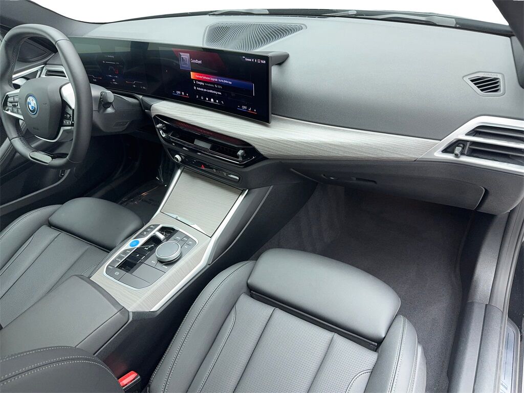 2025 BMW i4 eDrive40 NAV,CAM,SUNROOF,HTD STS,BLIND SPOT Plano TX