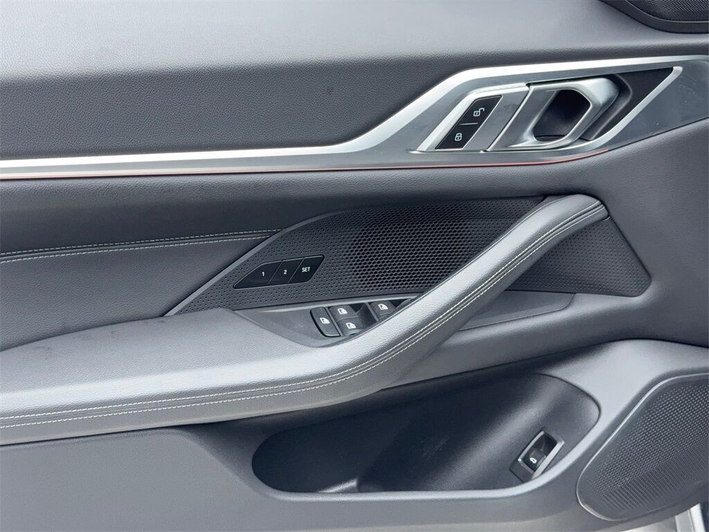 2025 BMW i4 eDrive40 NAV,CAM,SUNROOF,HTD STS,BLIND SPOT Plano TX