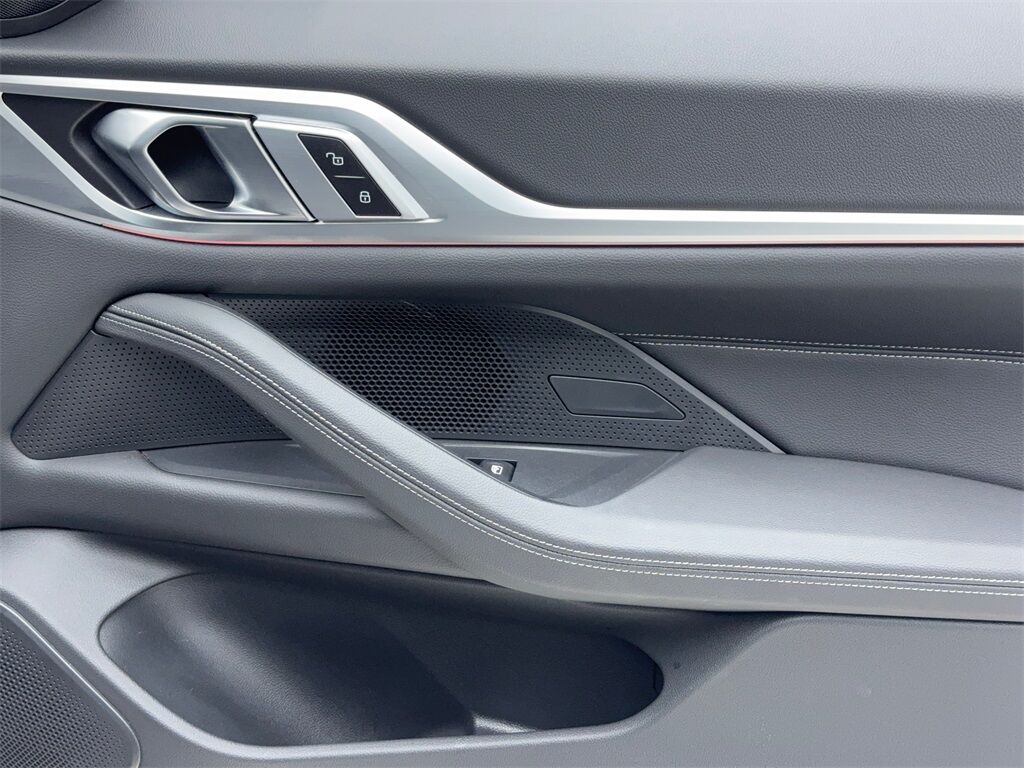 2025 BMW i4 eDrive40 NAV,CAM,SUNROOF,HTD STS,BLIND SPOT Plano TX