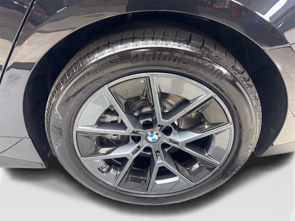 2025 BMW i4 eDrive40 NAV,CAM,SUNROOF,HTD STS,BLIND SPOT Irving TX