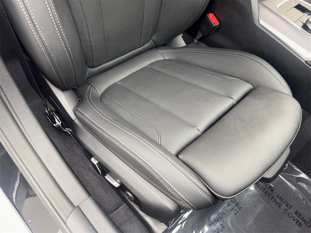 2025 BMW i4 eDrive40 NAV,CAM,SUNROOF,HTD STS,BLIND SPOT Irving TX