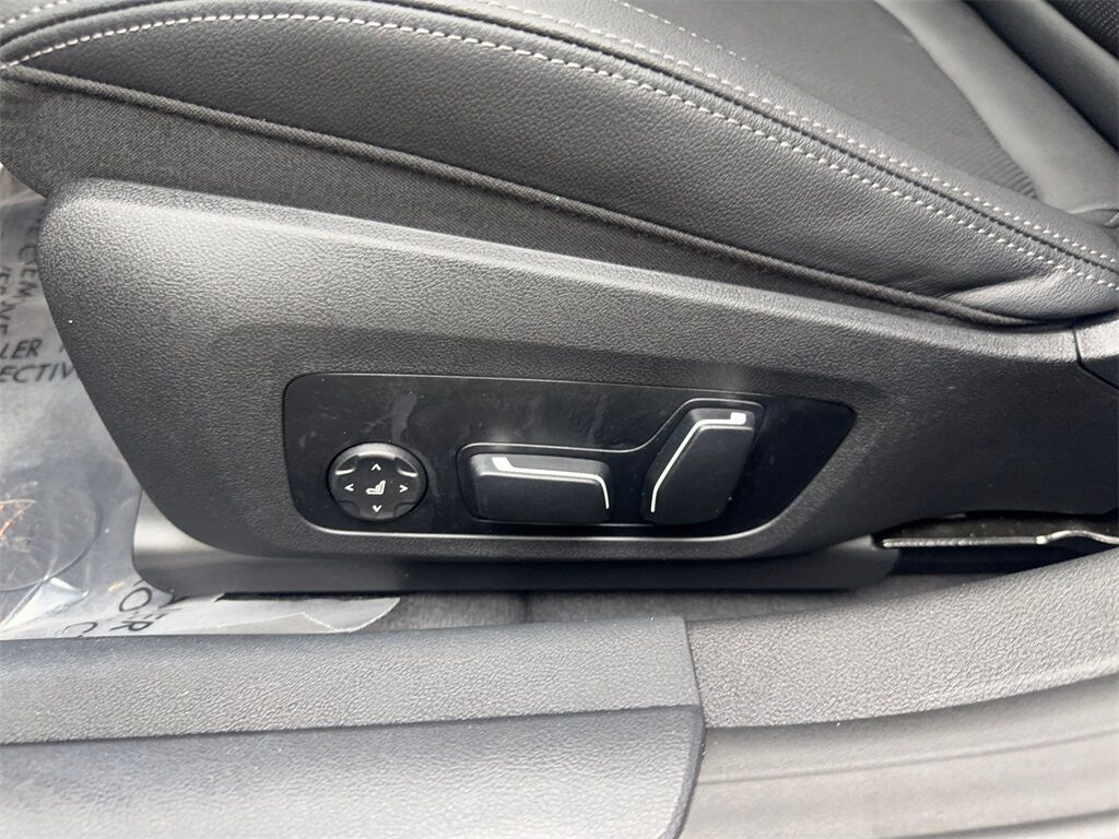 2025 BMW i4 eDrive40 NAV,CAM,SUNROOF,HTD STS,BLIND SPOT Irving TX