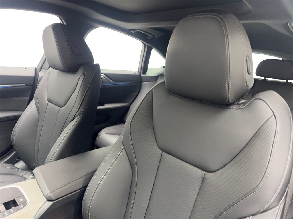2025 BMW i4 eDrive40 NAV,CAM,SUNROOF,HTD STS,BLIND SPOT,18&quot; WL Irving TX