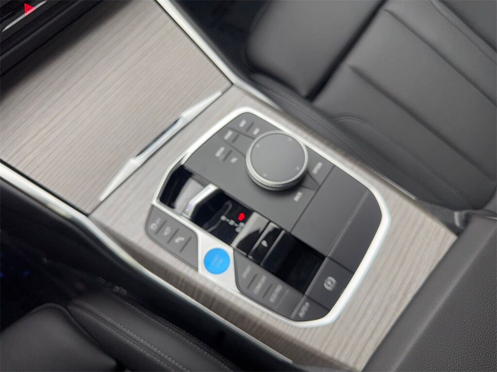 2025 BMW i4 eDrive40 NAV,CAM,SUNROOF,HTD STS,BLIND SPOT,18&quot; WL Irving TX