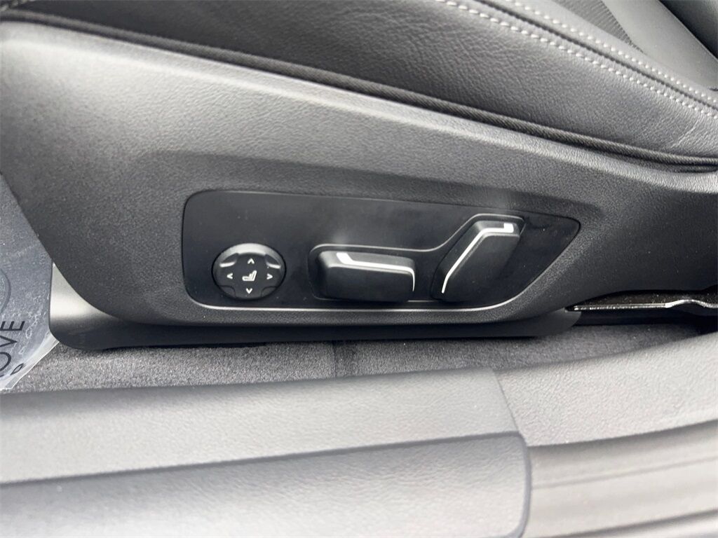 2025 BMW i4 eDrive40 NAV,CAM,SUNROOF,HTD STS,BLIND SPOT,18&quot; WL Irving TX