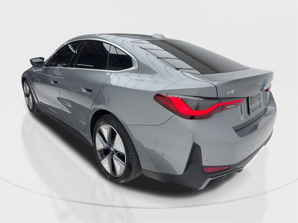 2025 BMW i4 eDrive40 NAV,CAM,SUNROOF,HTD STS,BLIND SPOT,HEADS- Plano TX