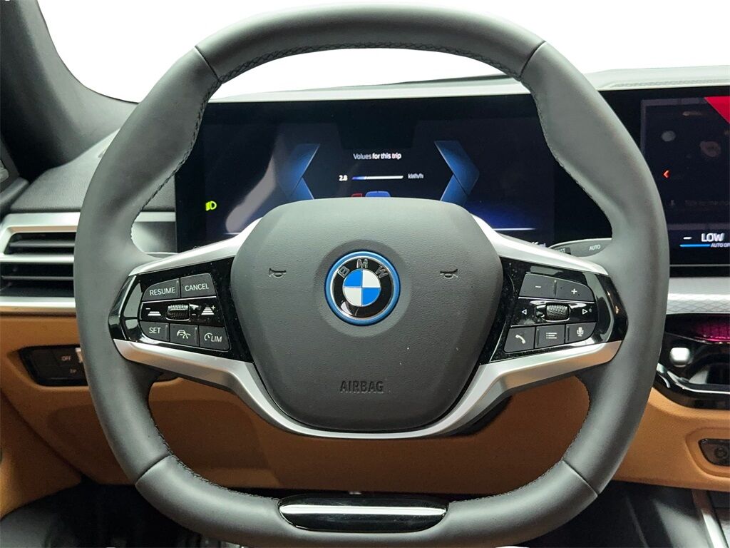 2025 BMW i4 eDrive40 NAV,CAM,SUNROOF,HTD STS,BLIND SPOT,HEADS- Plano TX