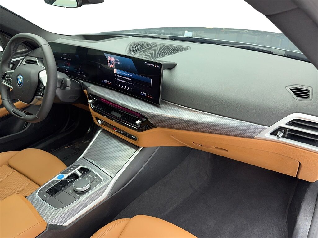 2025 BMW i4 eDrive40 NAV,CAM,SUNROOF,HTD STS,BLIND SPOT,HEADS- Plano TX