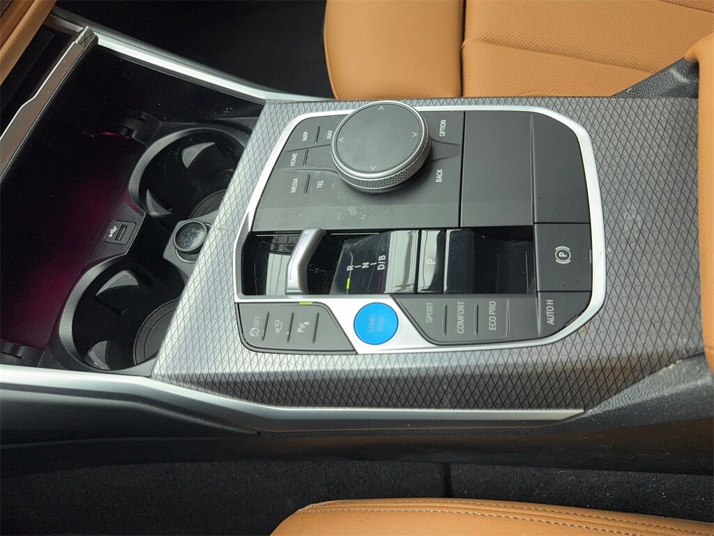 2025 BMW i4 eDrive40 NAV,CAM,SUNROOF,HTD STS,BLIND SPOT,HEADS- Plano TX