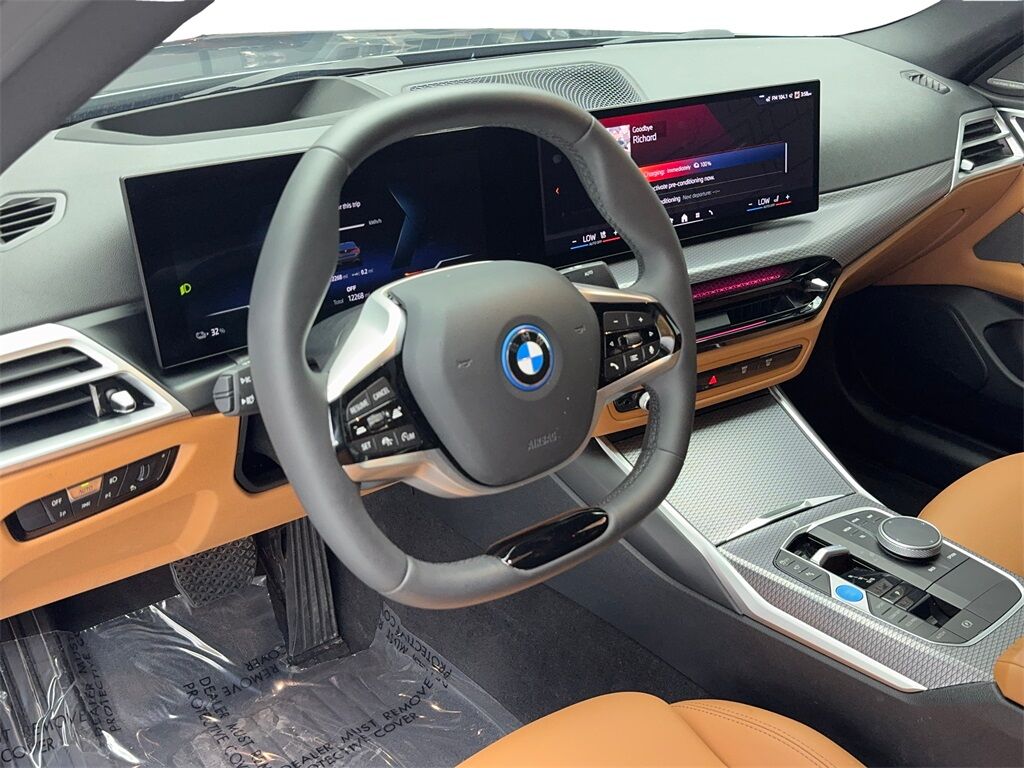 2025 BMW i4 eDrive40 NAV,CAM,SUNROOF,HTD STS,BLIND SPOT,HEADS- Plano TX