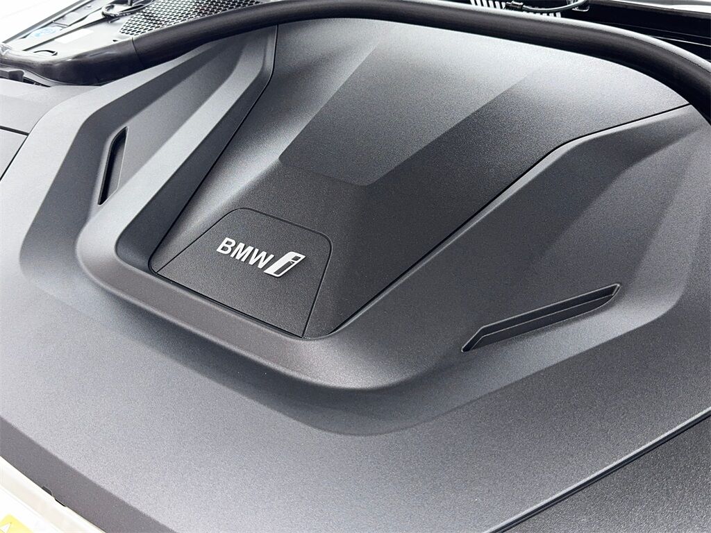 2025 BMW i4 eDrive40 NAV,CAM,SUNROOF,HTD STS,BLIND SPOT,HEADS- Plano TX