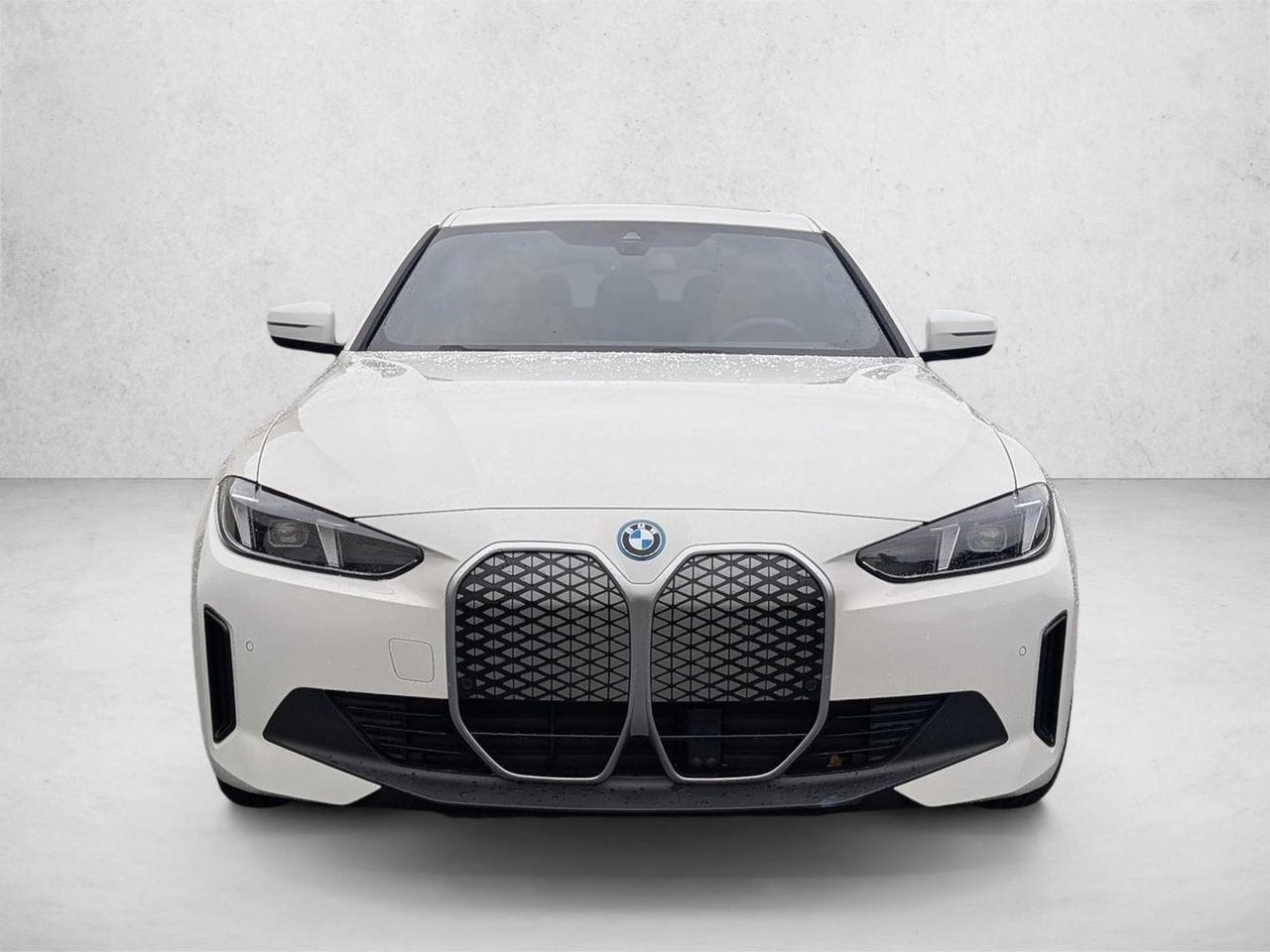 2025 BMW i4 eDrive40