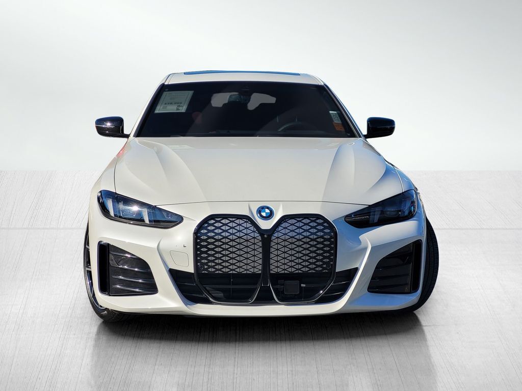 2025 BMW i4 eDrive40