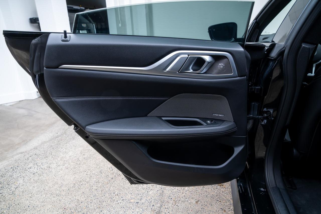 2025 BMW i4 xDrive40 Premium Package M Sport Package  Head Up Display Portland OR