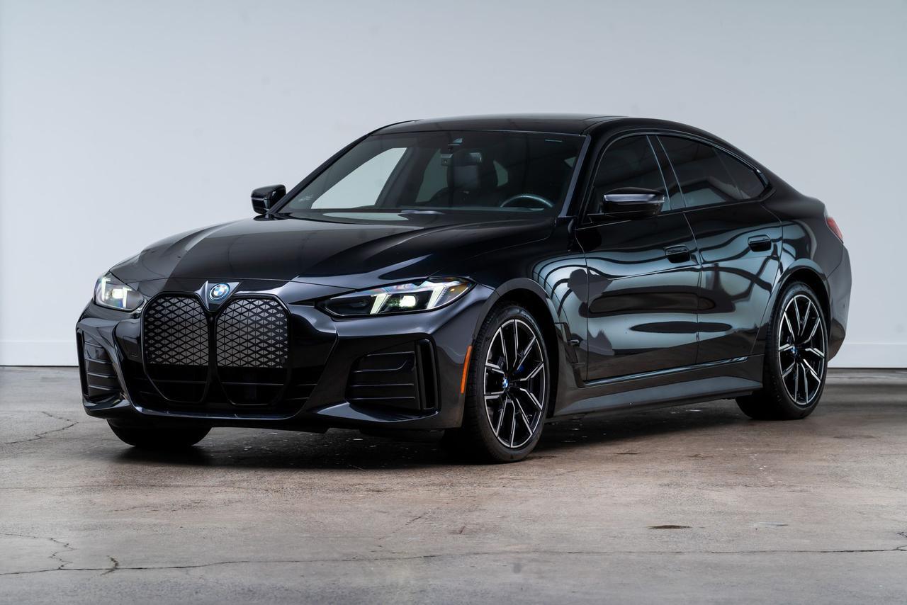 2025 BMW i4 xDrive40 Premium Package M Sport Package  Head Up Display Portland OR