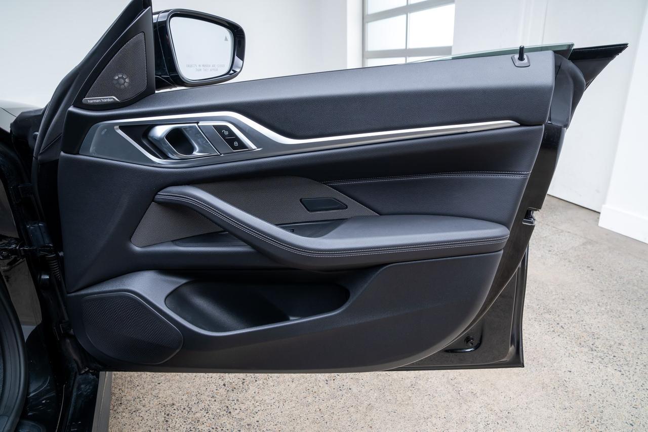 2025 BMW i4 xDrive40 Premium Package M Sport Package  Head Up Display Portland OR