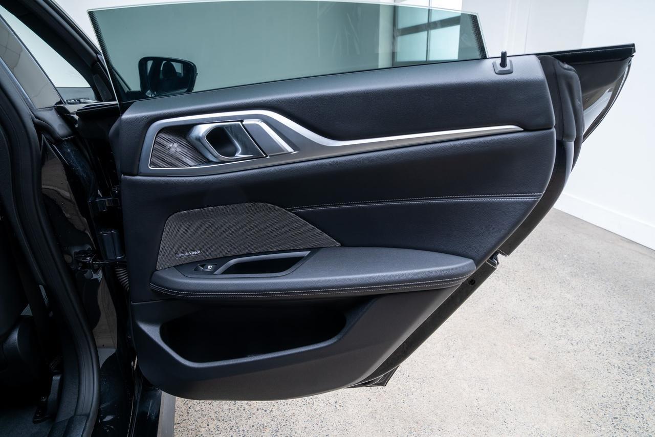 2025 BMW i4 xDrive40 Premium Package M Sport Package  Head Up Display Portland OR